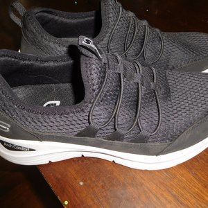 Skechers  Arch Support Sneakers